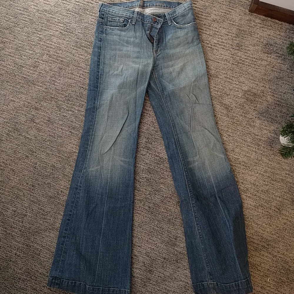 Seven jeans
